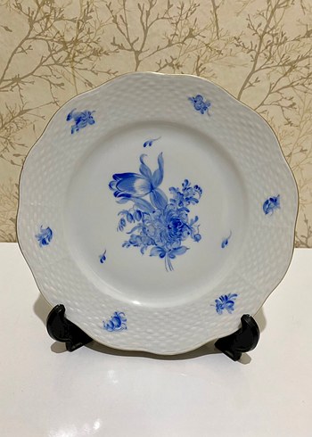 Herend, Mavi Çiçek Desenli Klasik Tabak. 20 cm çap.