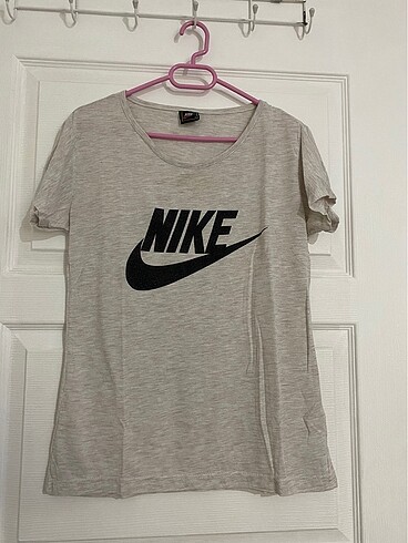 Nike tişört
