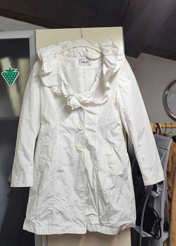 Fırfırlı Beyaz paraşüt kumasCeket - Görsel 3