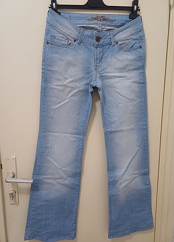 Bayan jean