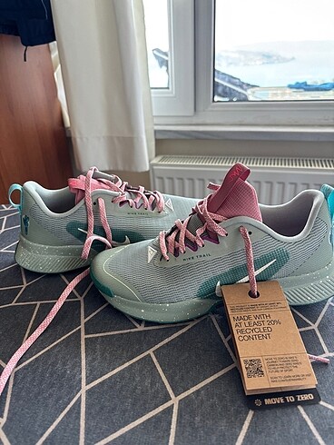 37,5 Beden haki Renk nike kadin spor ayakkabi sifir