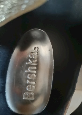 Siyah Parlak Bershka sandalet