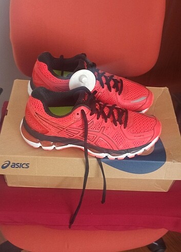 Asics ORİJİNAL ASİCS