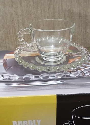 Boncuklu kahve bardagı