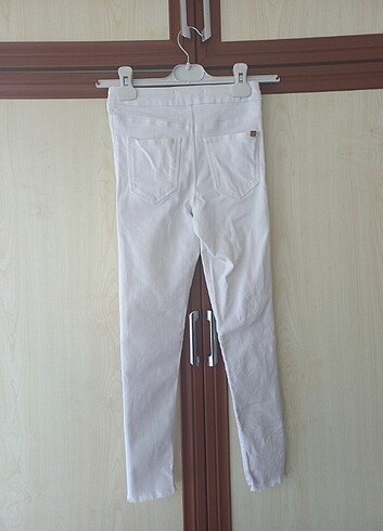 9 Yaş Beden beyaz Renk Zara cocuk pantolon