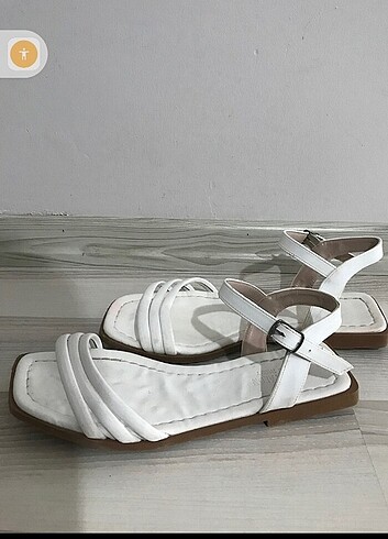 38 Beden beyaz Renk Beyaz sandalet 