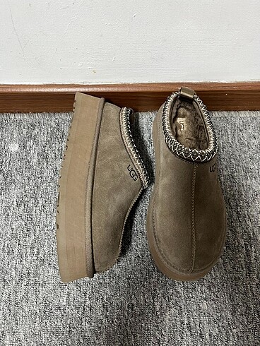 Ugg Ugg her numarası her model mevcuttur