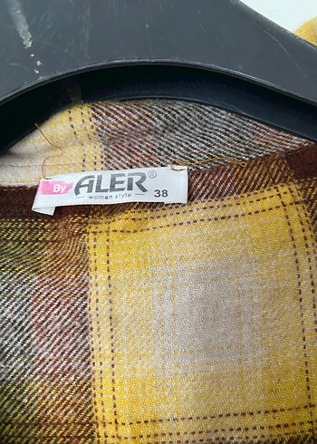 Düğmeli Uzun Kareli Kahverengi Kadın Gömlek - Görsel 3