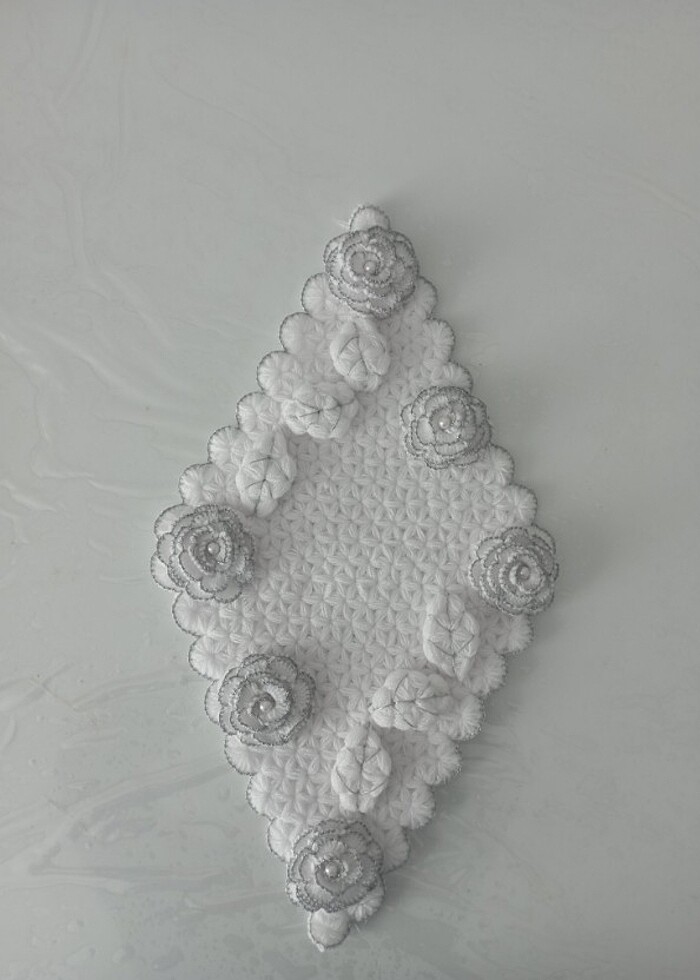 Beyaz gümüş simli takım lif  - Görsel 3