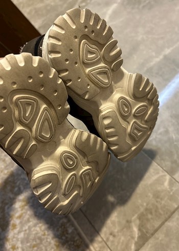 Gri Süet Erkek Çocuk Kürklü Bot - Görsel 7