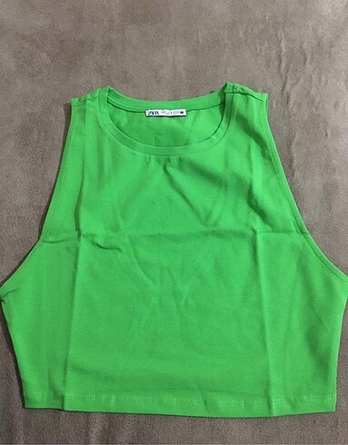 Zara Crop