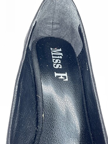 37 Beden siyah Renk Diğer Stiletto %70 İndirimli.