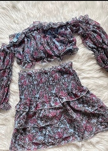 Trendyol & Milla Romantik Cicekli İki Parcali Yazlik Takim
