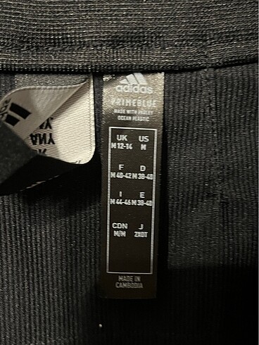m Beden Adidas ceket