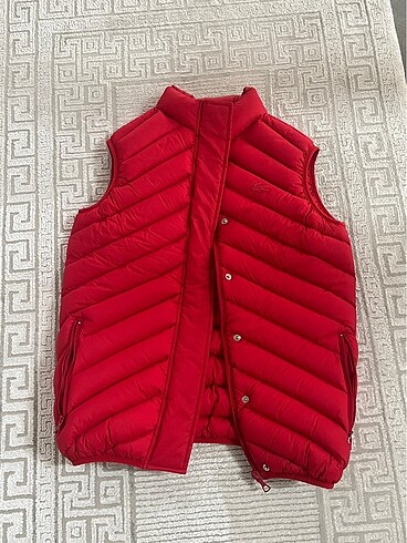 Lacoste yelek