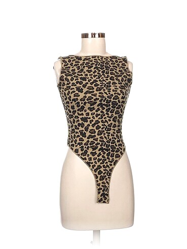 Zara Bluz %70 İndirimli.