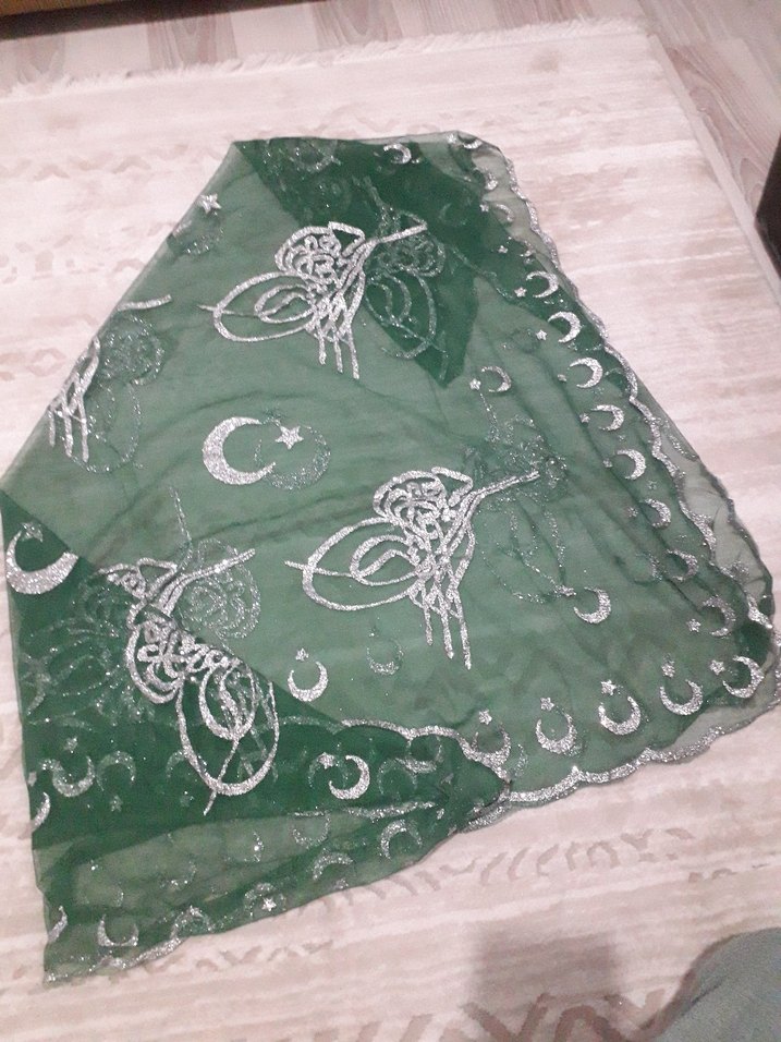 Kırmızı Dantel Detaylı Kadın Şal - Görsel 2