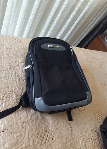 Laptop çantası