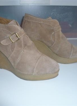 38 Beden ten rengi Renk İnİRİMLİ KIZLAR MANGO COK SIK SUED BOOTIE