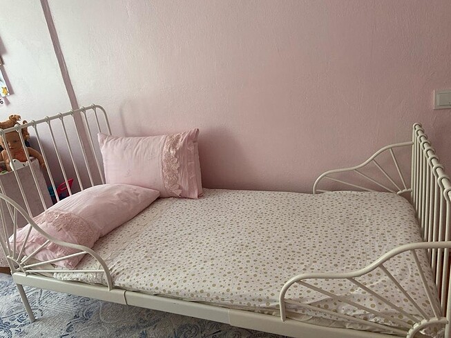 Ikea İkea yatak