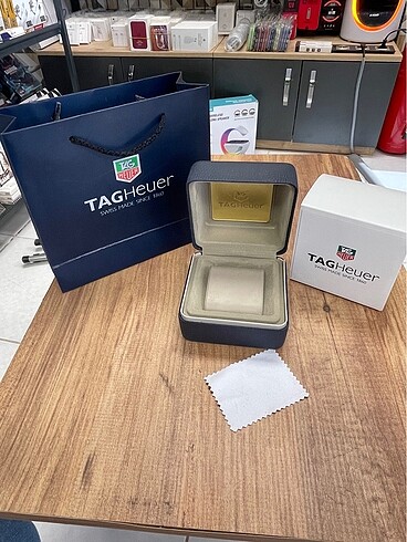 Tag heuer saat kutusu