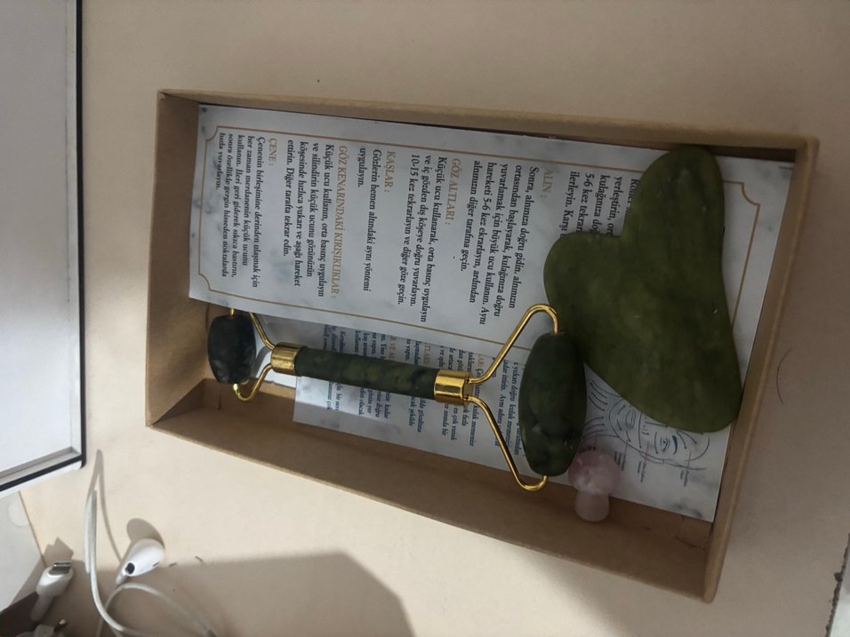 Doğal Taş Yüz Masaj Aleti ve Gua Sha - Görsel 3