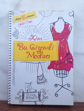 Kim Bu Gizemli Modacı