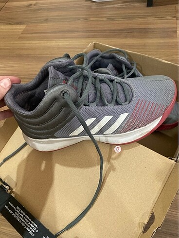 adidas unisex ayakkabı