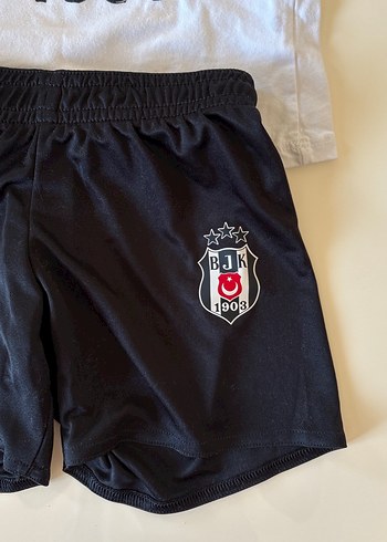 Orijinal BJK Erkek Çocuk Takım Forması - Görsel 4