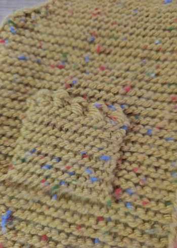 Sarı Bohem Örgü Kız Yeleği - Görsel 2