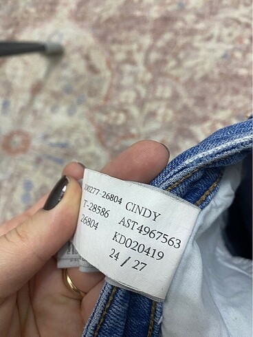 27 Beden lacivert Renk Mavi mom jean