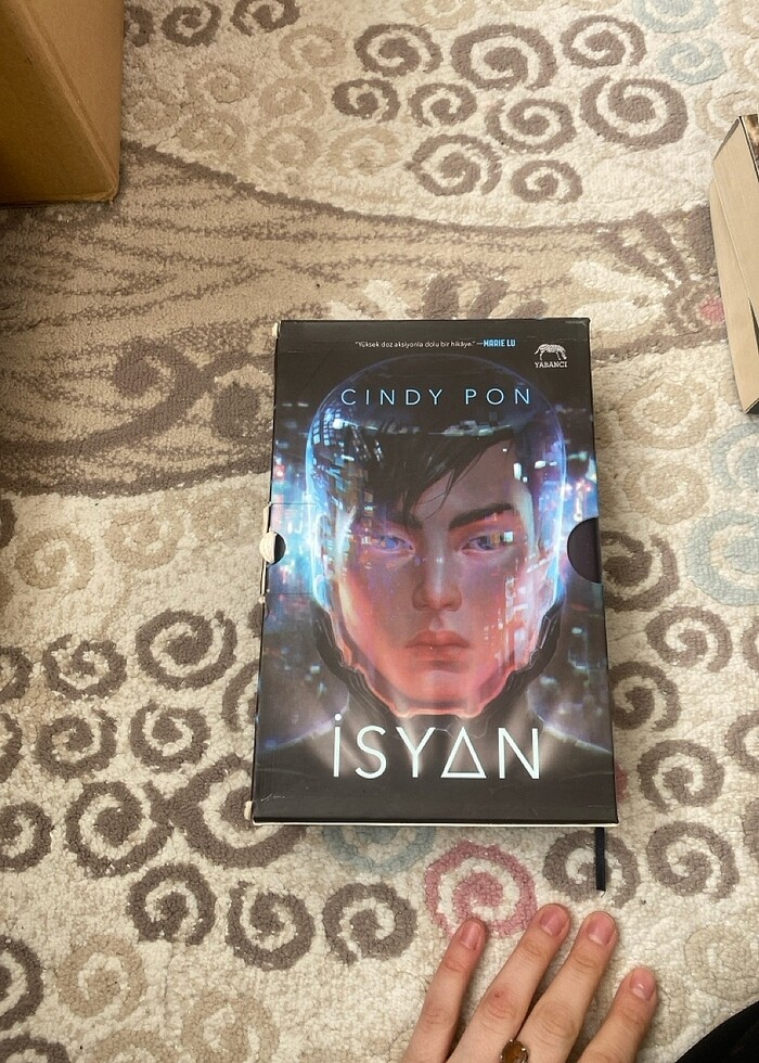 İsyan serisi - Görsel 3