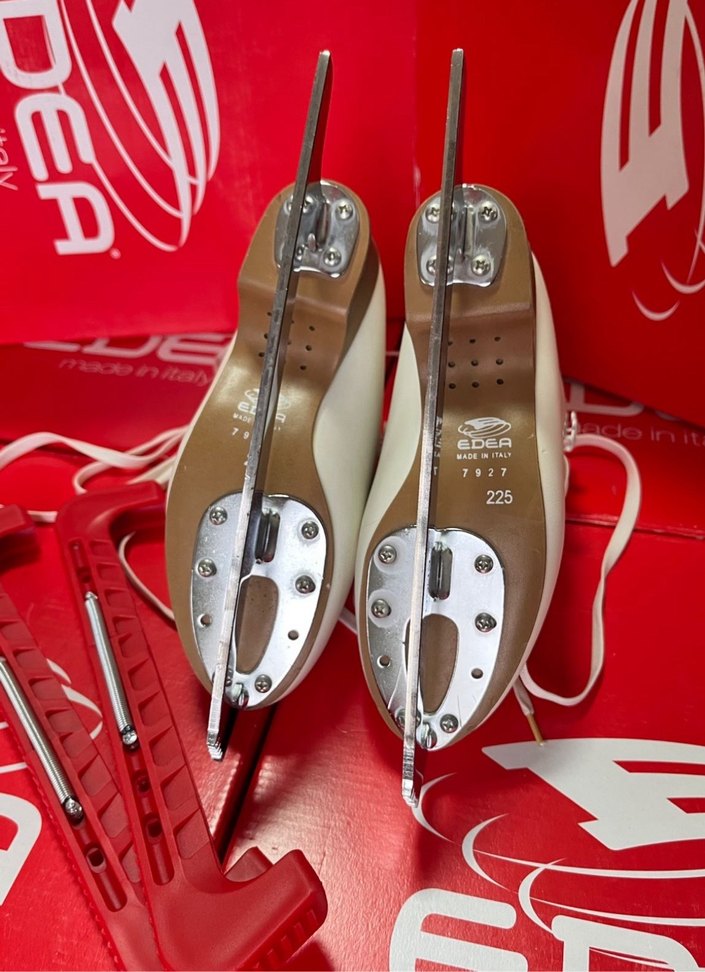 Buz pateni edea 32-34 numara - Görsel 3