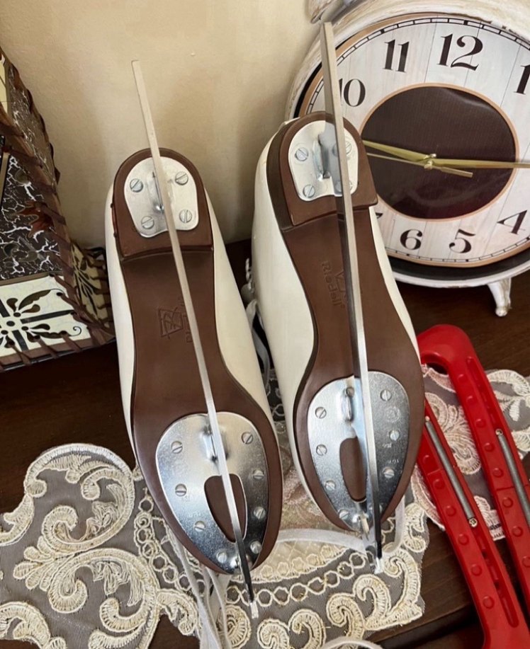 Buz pateni 39.5 numara artistik - Görsel 3