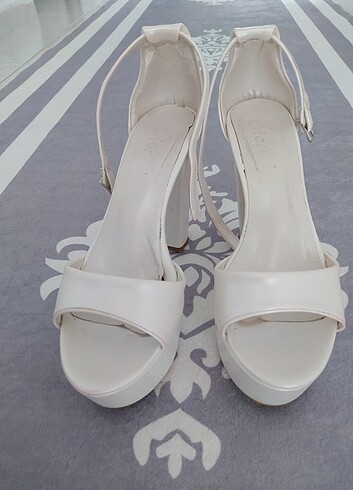 36 Beden beyaz Renk Gelinlik ayakkabısı 