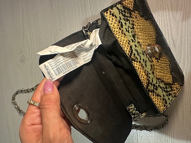  Beden yılan desenli çanta Stradivarius