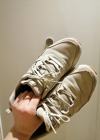 sketchers 