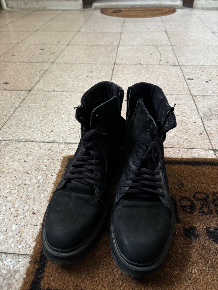 Siyah Erkek Botu - Görsel 2