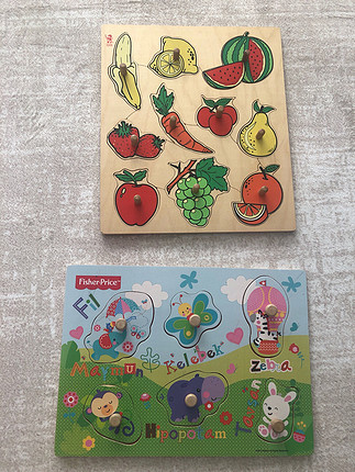 2 ahşap puzzle ve kitap