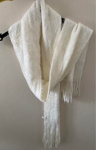 Peluş atkı