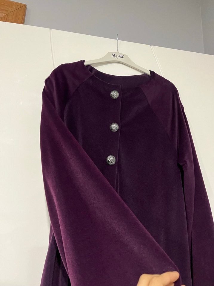Mor Düğmeli Kadın Uzun Kaban - Görsel 5