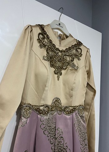 Bej ve Pembe Nakışlı Uzun Kollu Elbise - Görsel 4