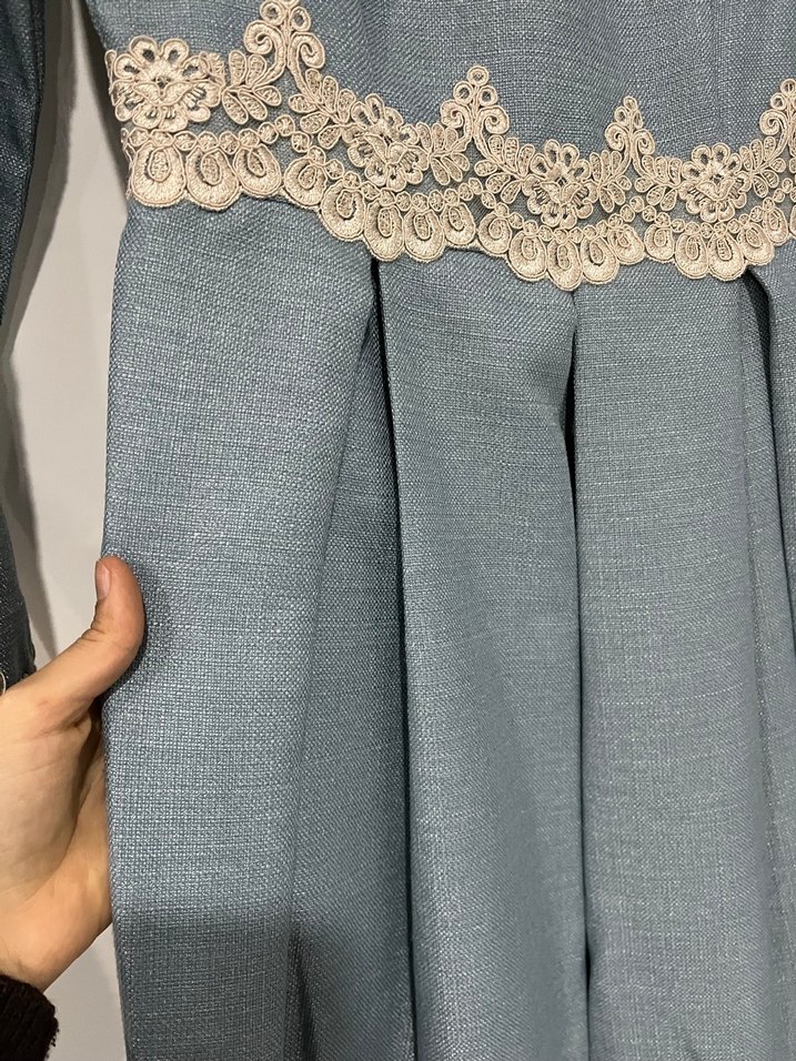 Düğmeli Nakışlı Vintage Uzun Kollu Nişan Elbisesi - Görsel 5