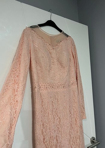 Bej Dantel Uzun Kollu V Yaka Abiye Elbise - Görsel 4