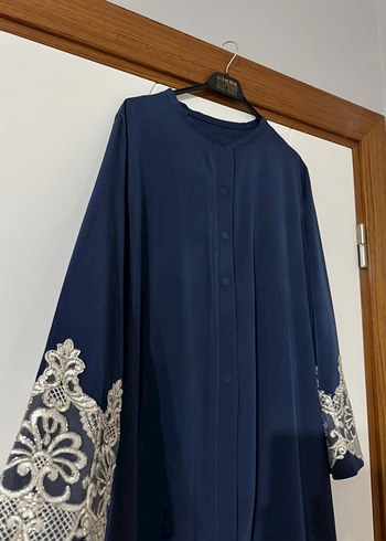 Dantel İşlemeli Lacivert Uzun Elbise - Görsel 5