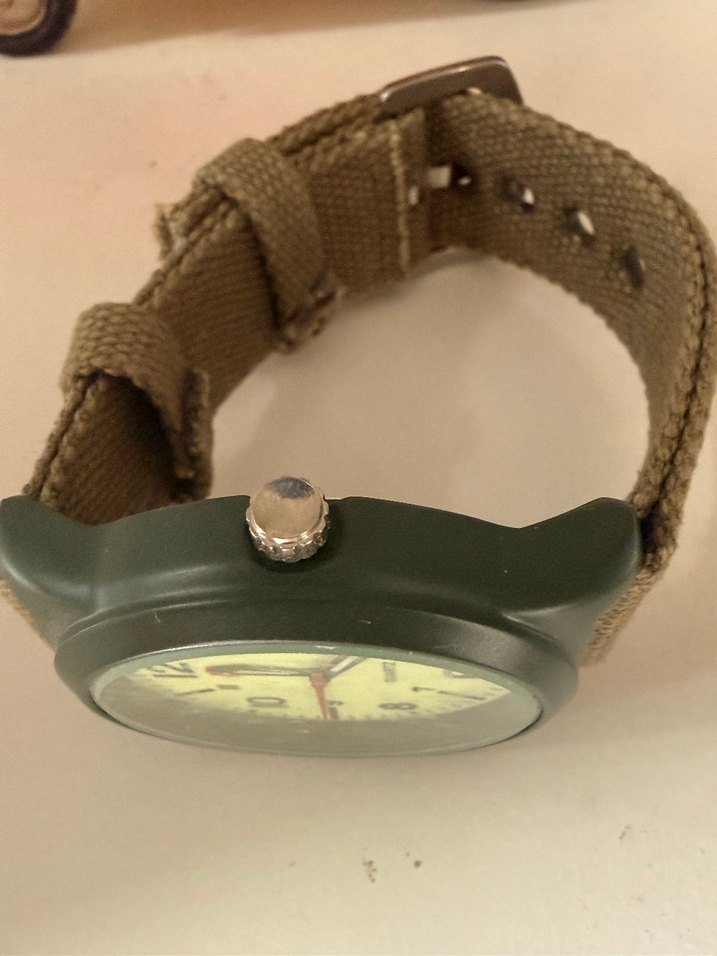 Swiss Military Vintage Quartz Outdoor Saat 42 MM - Görsel 3