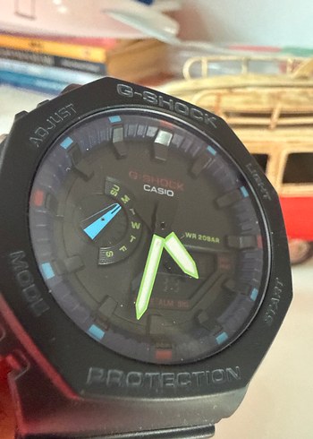 Casio G-Shock GA-2100RGB-1ADR - Görsel 3