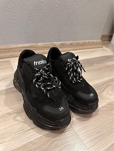 Balenciaga Balenciaga ayakkabı