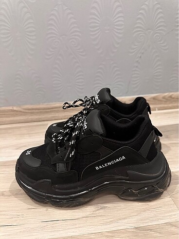 36 Beden Balenciaga ayakkabı
