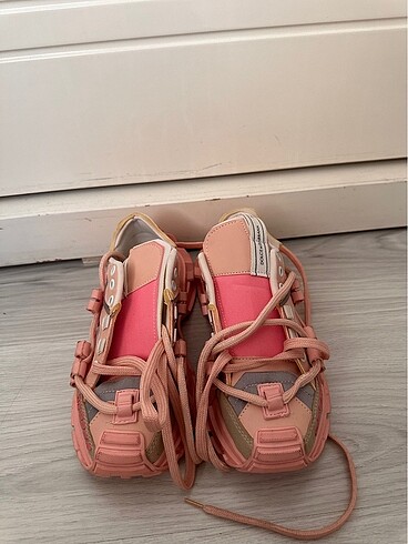 36 Beden pembe Renk Dolce Gabbana